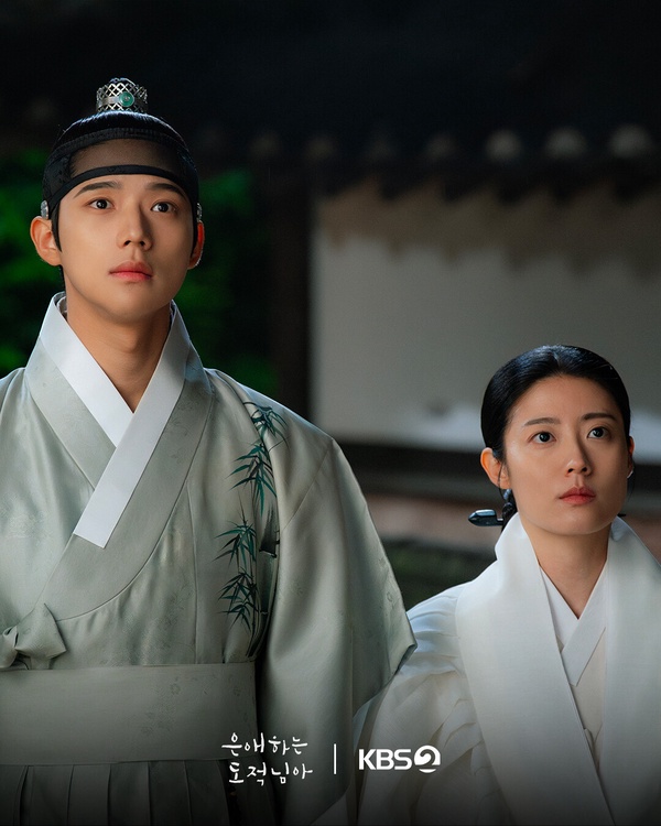 一月觀眾最愛韓劇TOP8！《公益律師》第8，金宣虎《愛情怎麼翻譯》第6，冠軍是大黑馬！