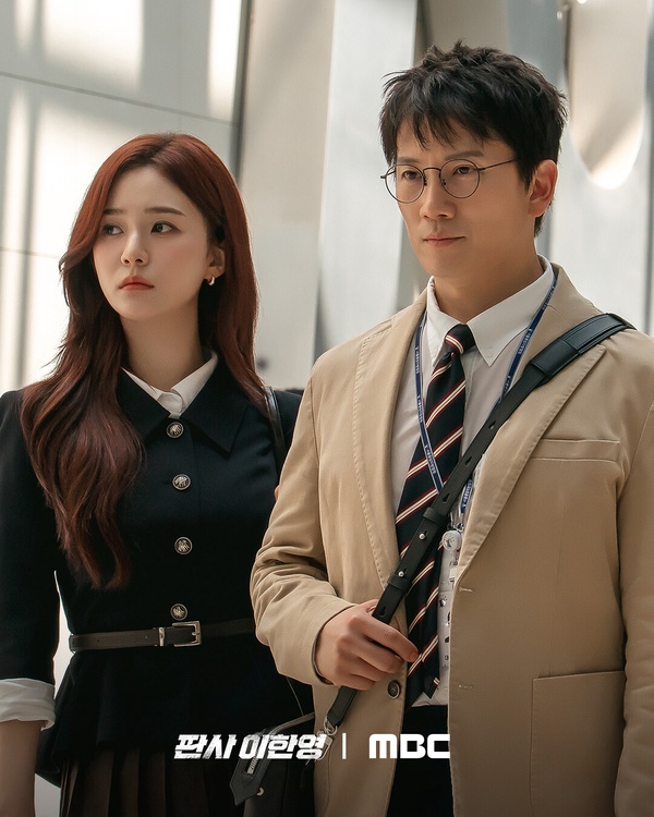 一月觀眾最愛韓劇TOP8！《公益律師》第8，金宣虎《愛情怎麼翻譯》第6，冠軍是大黑馬！