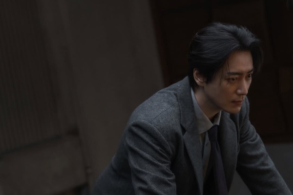 《莎拉的真偽人生》劇情看點＆角色介紹：申惠善、李浚赫二搭，上演韓版《創造安娜》