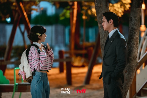 Netflix台灣人氣排行TOP10！《臥底洪小姐》第6，《愛情怎麼翻譯？》第2，冠軍火爆全球