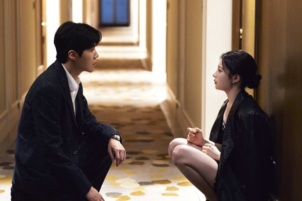 Netflix台灣人氣排行TOP10！《臥底洪小姐》第6，《愛情怎麼翻譯？》第2，冠軍火爆全球