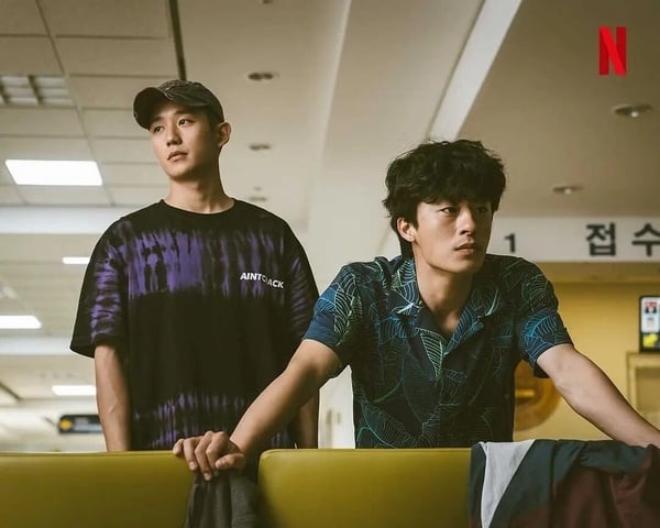 朴信惠《臥底洪小姐》太拖戲？6部「好看到不想棄劇」Netflix韓劇！這部更是一集上癮！