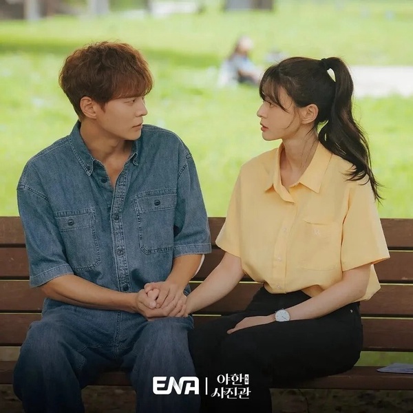 《榮耀：她們的法庭》收視狂飆！ENA韓劇首播收視TOP10！《偶像瘋子》第9，冠軍好好看