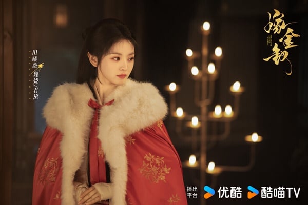 《嫁金釵》是2026高期待古裝劇，找來田曦薇和新演員閆桉搭配，故事很帶感，是野心勃勃底層少女逆襲的故事。不少網友都覺得角色人設很適合田曦薇，比起無害甜妹，大家都覺得田曦薇更適合演野心女王。《嫁金釵》還找來《雁回時》導演執導，質感應該能期待一下。