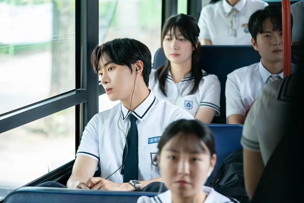 《即使這份戀情今晚會從世界上消失》好評如潮！不看是浪費Netflix高分神片！它零負評