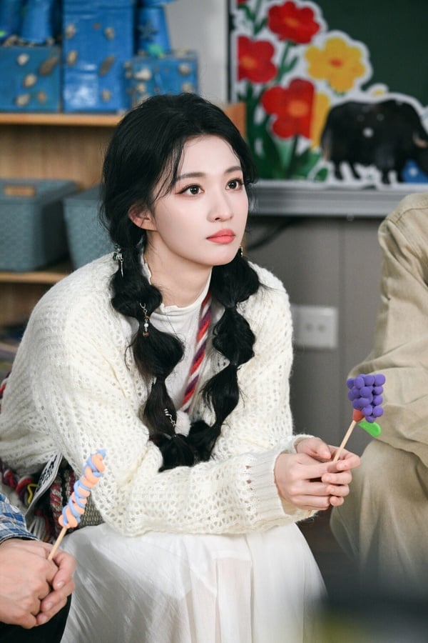 5位上綜藝觀眾緣崩塌的陸劇女星！周雨彤炒CP、王楚然耍大牌，趙露思、虞書欣也上榜