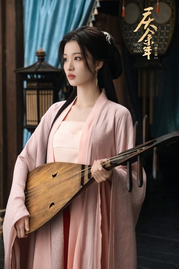 《成何體統》王楚然7個絕美古裝造型！《慶餘年2》被讚最美花魁，《尚食》美過吳謹言！