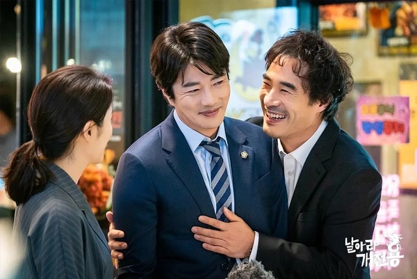 《今天開始是人類》收視新低！SBS最低收視韓劇TOP10！《金牌救援》第6，冠軍慘剩1.5%
