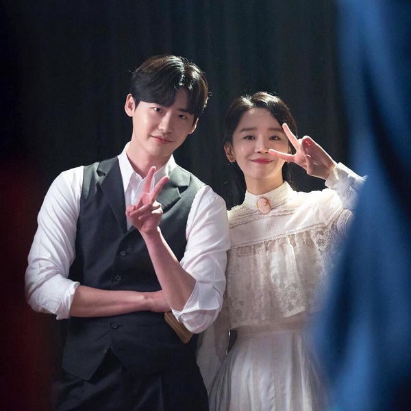《莎拉的真偽人生》申惠善7件事！從萬年配角到信看演員，演戲初衷就為了見這男神一面