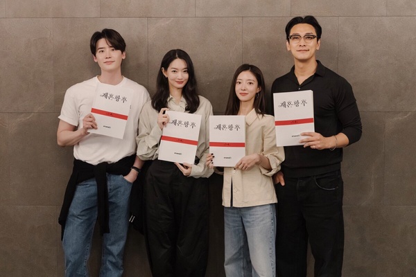 韓媒票選2026最期待韓劇TOP5！IU、邊佑錫《21世紀大君夫人》第2，高允真新劇全網看好