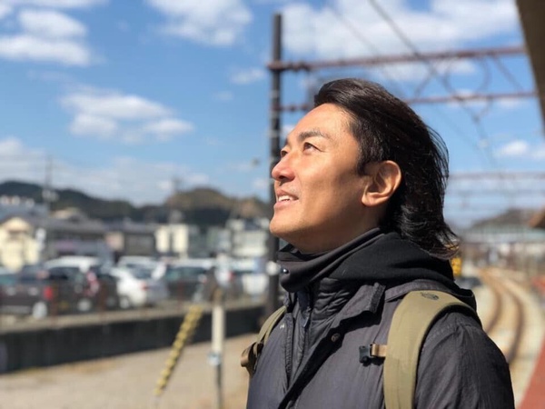 Threads熱議超親民藝人！大S小S一面倒好評，鍾欣凌親切暖心，鄭伊健獲封友善男神！