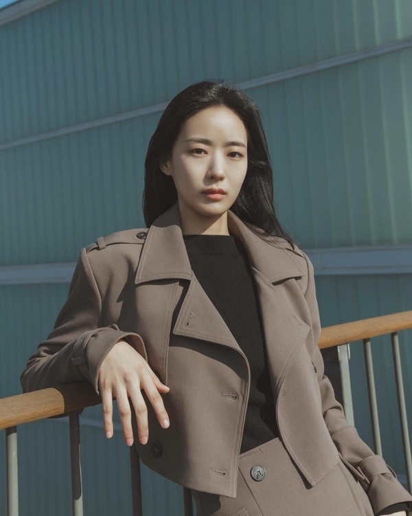 《莎拉的真偽人生》李伊潭是誰？冒牌莎拉、金宣虎初戀，被封新一代「Netflix公務員」!