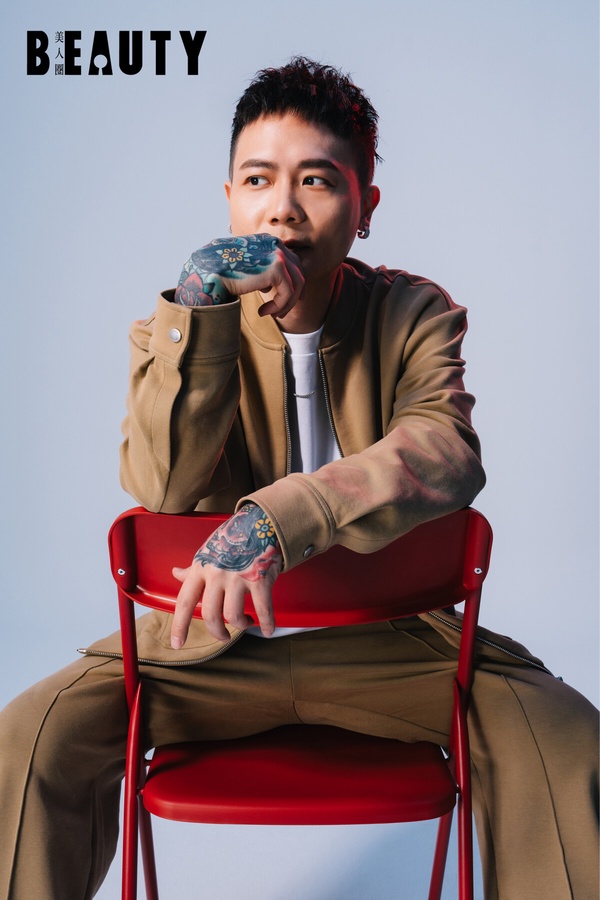 相信每首歌都有屬於它的聽眾！專訪蕭秉治：「不擅長說漂亮話，想說的都寫進歌裡」