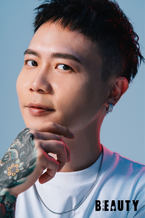 相信每首歌都有屬於它的聽眾！專訪蕭秉治：「不擅長說漂亮話，想說的都寫進歌裡」