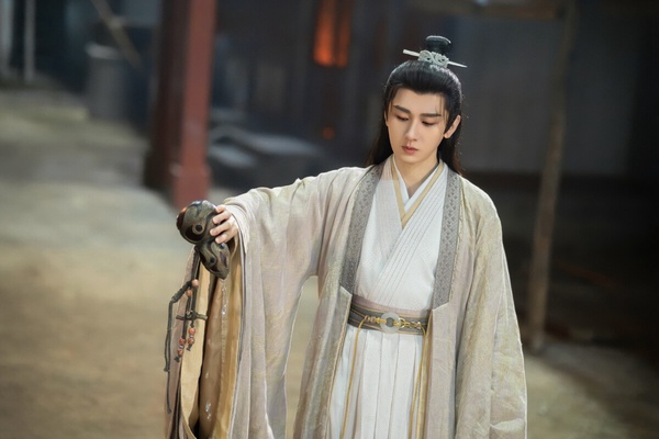 網評「女神和他合作CP值最高」陸劇90生TOP5!《成何體統》丞磊落榜，肖戰第5，冠軍是他