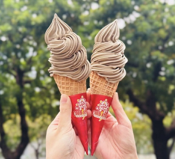 7-11「櫻花季」新品登場！三麗鷗春櫻系列吊飾太萌，甜點零食、開心果巧克力酷聖霜必吃