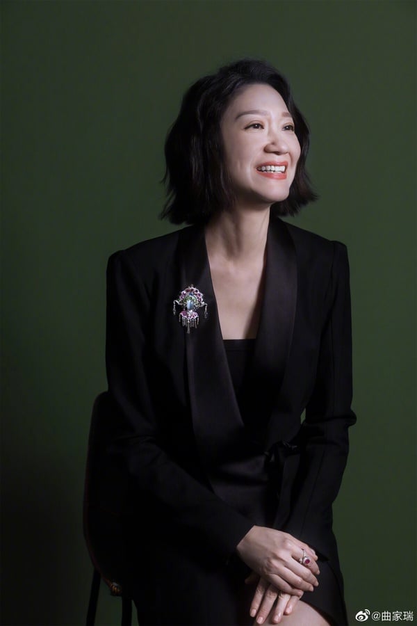 曲家瑞10大人生金句：「那些女孩子肯定正翻了、美翻了，瞇瞇眼又怎麼樣？」