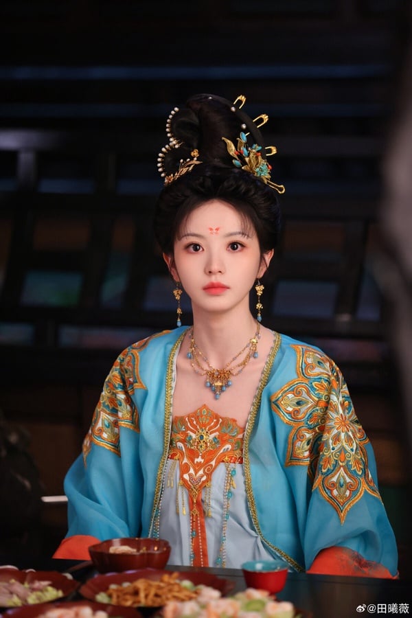 《逐玉》7位演員介紹：張凌赫是「真學霸男神」、「情敵」男二任豪曾以男團出道