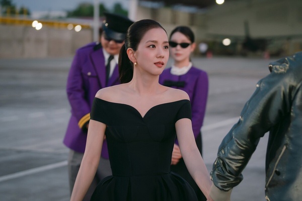 Jisoo、徐仁國《訂閱男友》感情觀：愛不需要靠對方許諾，而是擁有「不怕失去」的勇氣