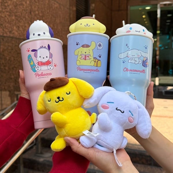 7-11「三麗鷗三狗軍團」集點！布偶掛飾痛包組、立體冰壩杯、分隔旅行袋等26款一次看