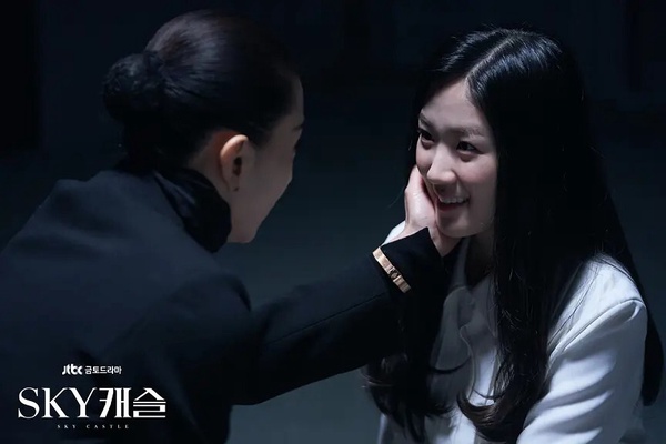 7部「第1集就好看」韓劇！《權慾之巔Climax》《神與律師事務所》好上癮，這部更零負評