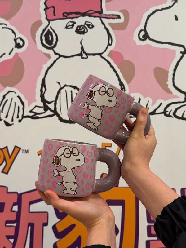 康是美豹紋史努比加價購「SNOOPY變色馬克杯」：加購價299元