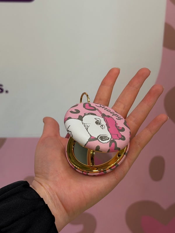 康是美豹紋史努比加價購「SNOOPY 雙面隨身鏡」：加購價129元