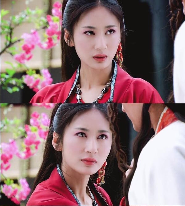郭珍霓也是很多觀眾心中很可惜的古裝女神，一樣是萬年女配命。她曾出現在《母儀天下》演趙合德，《步步驚心》飾演綠蕪，《華胥引》又分飾鶯哥/錦雀，這些配角角色都獲好評呢！
