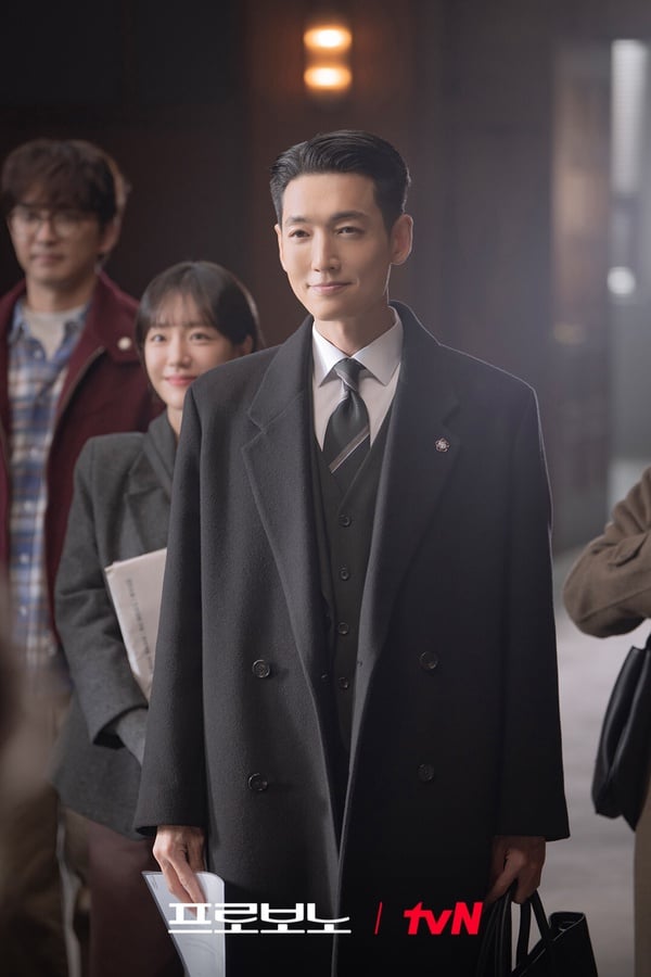 韓劇8位男神律師！《神與律師事務所》柳演錫帥出新高度，《Climax》朱智勛演律師帥翻