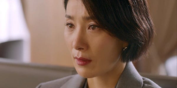 6對「好嗑到走不出來」韓劇女女CP！《權慾之巔》河智苑熱吻NANA,《善意的競爭》更是神