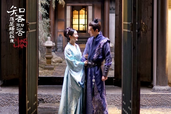 趙麗穎主演的《知否知否應是綠肥紅瘦》應該再過十年還是很經典吧！很多人都說，近年好像越來越少像《知否》那麼細細品味的古裝劇了。這部劇的群像塑造得很成功，每個角色都立體飽滿，沒有大起大落的狗血劇情，卻讓人看得揪心又過癮。