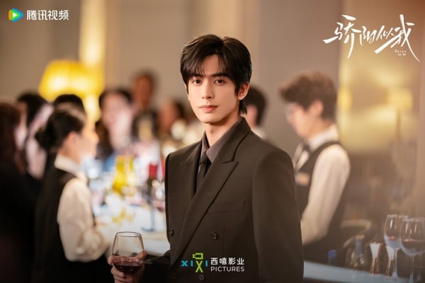 網評「最愛他穿搭」甜寵陸劇美男TOP10！《逐玉》張凌赫有少年感，宋威龍第2，冠軍是他