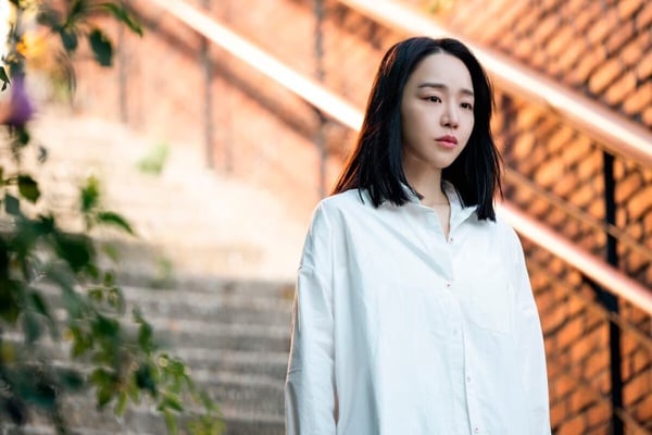 《依然閃亮》結局挨轟！「備受期待卻不如預期」韓劇：申惠善《致我的解離》一面倒負評