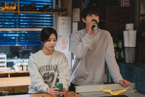 《依然閃亮》結局挨轟！「備受期待卻不如預期」韓劇：申惠善《致我的解離》一面倒負評