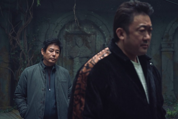 《依然閃亮》結局挨轟！「備受期待卻不如預期」韓劇：申惠善《致我的解離》一面倒負評