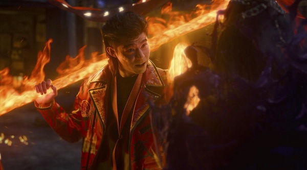 Netflix《乩身》7個有趣幕後秘密！柯震東認這一幕全劇最可怕，還把郭子乾打到爆血！
