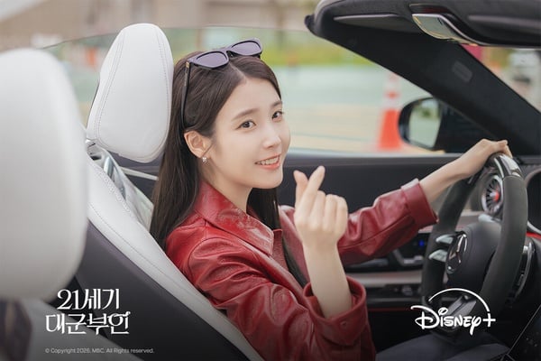 IU《21世紀大君夫人》有多強？收視率歷代第3、廣告全售出，創下「開播前就回本」紀錄