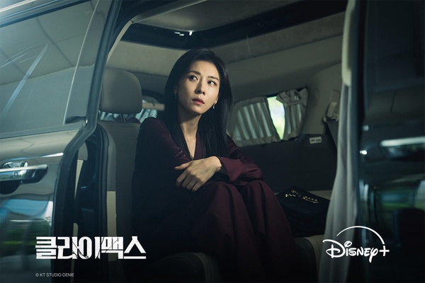 4月韓劇演員話題度TOP10！《21世紀大君夫人》IU、邊佑錫強勢霸榜，朱智勛第5贏河智苑