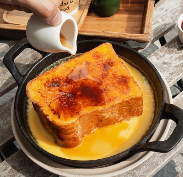 韓國人氣咖啡廳Standard Bread 5月登台！首店插旗信義區，焦糖布蕾法式吐司必吃
