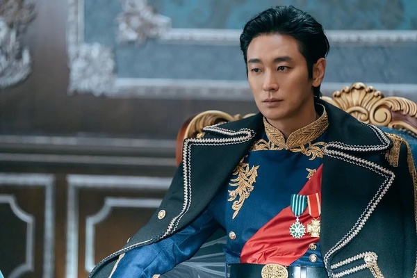 《權慾之巔Climax》演員近況！朱智勛《再婚皇后》引期待，河智苑要搭《社內相親》男神