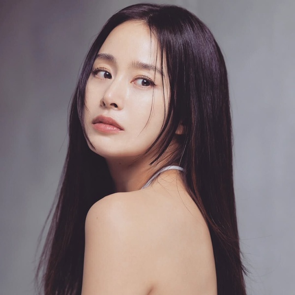 《21世紀大君夫人》IU演財閥挨轟？最適合演白富美韓劇女星TOP8！這位家世比劇本更驚人