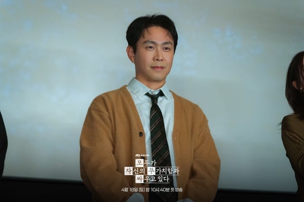 《努力克服自卑的我們》首播評價：黃東滿不討喜卻很真實，每個角色身上都有自己的影子