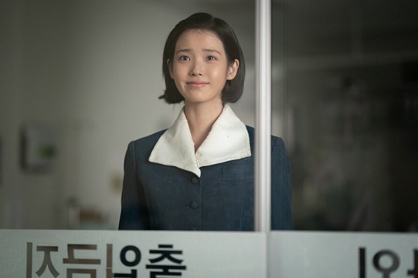 《21世紀大君夫人》熙周根本滿月轉世！IU經典韓劇角色：《苦盡柑來》《步步》公認難忘