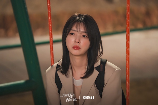 不只《21世紀大君夫人》必追！4月觀眾最愛韓劇TOP7！《神與律師事務所》第2，冠軍是它