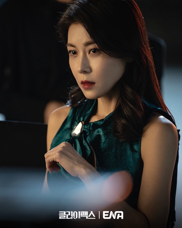不只《21世紀大君夫人》必追！4月觀眾最愛韓劇TOP7！《神與律師事務所》第2，冠軍是它