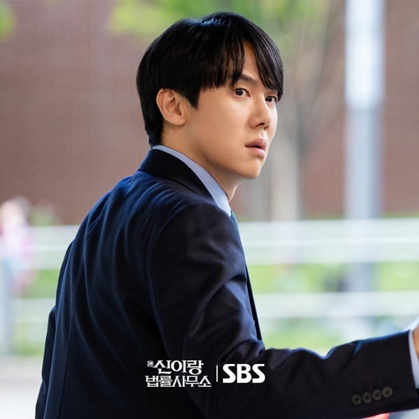 不只《21世紀大君夫人》必追！4月觀眾最愛韓劇TOP7！《神與律師事務所》第2，冠軍是它