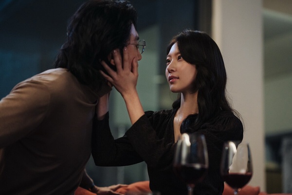《21世紀大君夫人》孔升妍8件事：從7年偶像練習生到橫掃電影新人獎，妹妹是TWICE定延