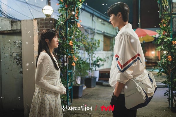 歷代「話題度超過50%」的韓劇：IU《21世紀大君夫人》《苦盡柑來遇見你》全是爆款劇！