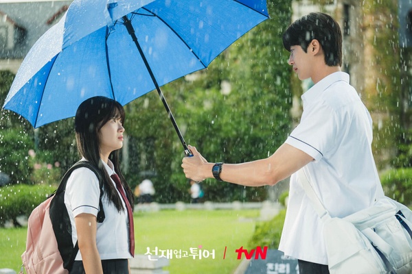 歷代「話題度超過50%」的韓劇：IU《21世紀大君夫人》《苦盡柑來遇見你》全是爆款劇！