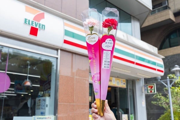 比買一送一強！超商「母親節優惠」：7-11咖啡買2送2、全家霜淇淋6元、萊爾富買一送一